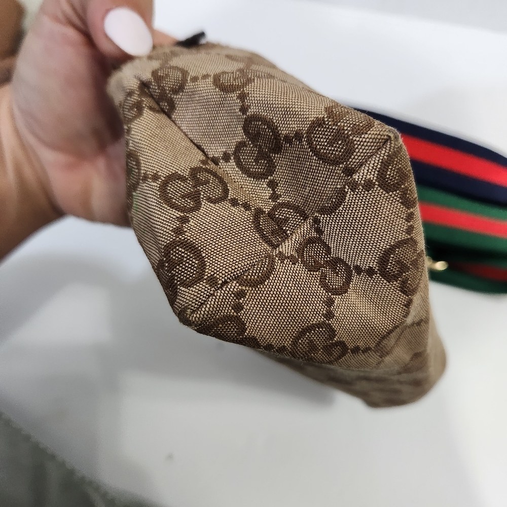 Gucci Authentic  pochette GG canvas bag pouch #103399 - Picture 12 of 16